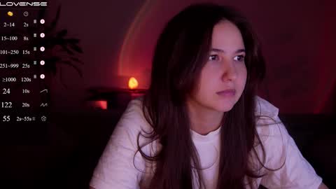 jia_lisaa online show from November 20, 5:32 pm