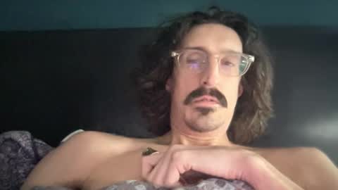 Jigz1986 online show from February 18, 10:15 am