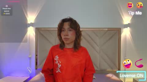 Snapshot of jim_tay chatting on September 27, 7:33 pm Hi Im Jim online show from September 27, 7:33 pm