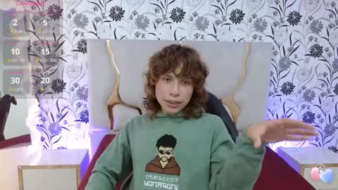 Snapshot of jim_tay chatting on September 22, 10:47 pm Hi Im Jim online show from September 22, 10:47 pm