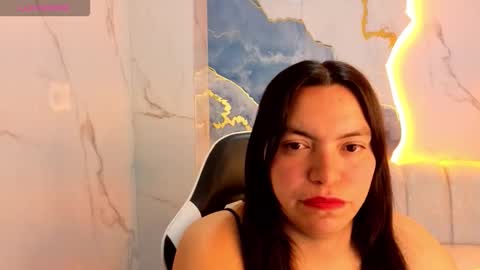 Online 800 to 1400 online show from November 18, 8:45 pm