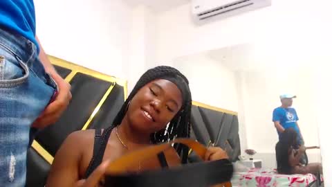 jymmy y pamela online show from October 21, 12:54 pm