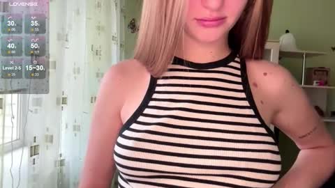 Jinny online show from November 27, 8:22 am