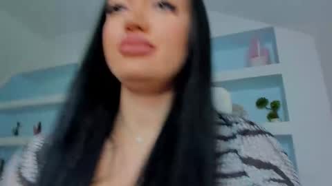 Juliee online show from November 1, 8:19 pm