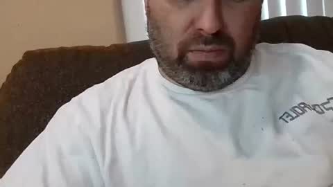 Snapshot of jj350ss chatting on February 20, 2:35 pm jj350ss online show from February 20, 2:35 pm