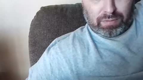 Snapshot of jj350ss chatting on October 17, 2:43 pm jj350ss online show from October 17, 2:43 pm