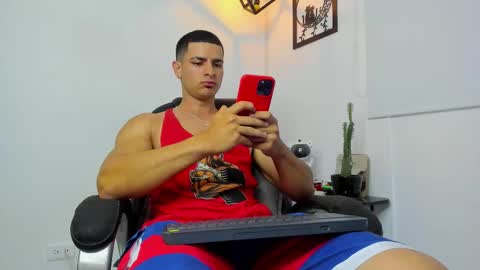 IGJmortton online show from January 10, 11:48 am