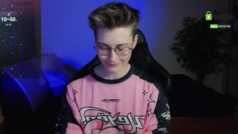 J online show from November 3, 10:44 pm