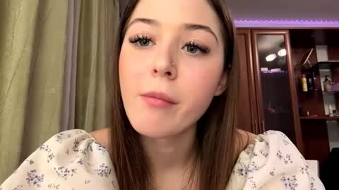 Adel online show from January 13, 4:37 pm