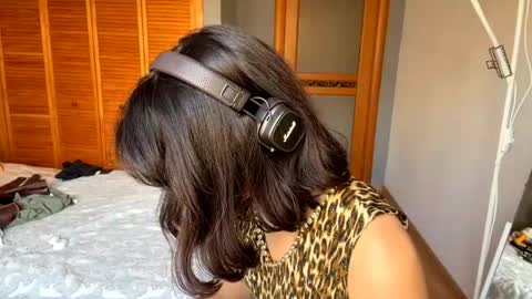 joanaphippin online show from April 29, 7:13 am