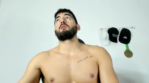 JOAO BATISTA online show from December 18, 4:52 am