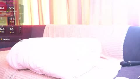 Nicole online show from February 15, 5:32 am