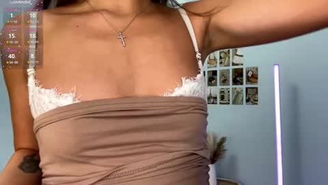 Nicole online show from December 22, 4:30 am