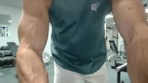 joe_smith5679 online show from June 24, 8:38 pm