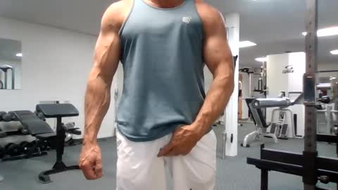 joe_smith5679 online show from August 3, 8:26 pm