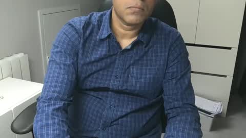 joeshades21 online show from January 14, 11:20 am