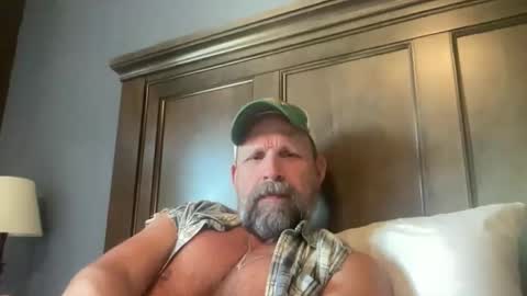 joestros online show from May 18, 8:37 pm
