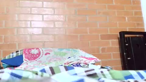 johan70nsexy online show from May 27, 1:01 am