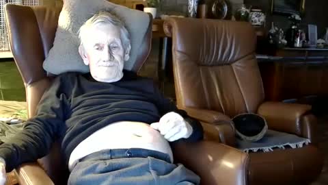 johan7 heet online show from February 15, 5:07 pm