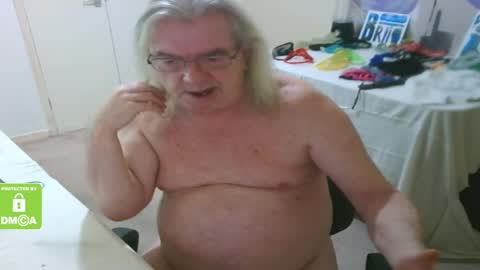 Snapshot of john_little_one chatting on February 27, 11:15 pm JOHN online show from February 27, 11:15 pm