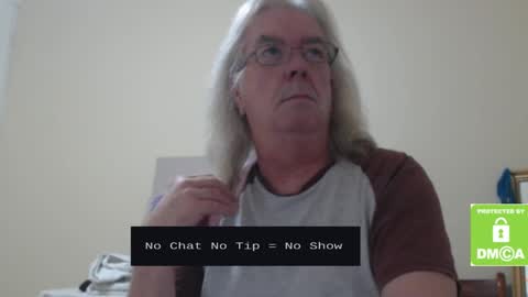 Snapshot of john_little_one chatting on January 14, 8:04 pm JOHN online show from January 14, 8:04 pm