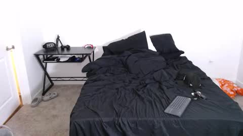 JAXX online show from November 14, 1:19 am