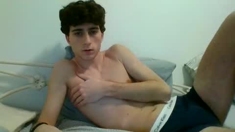 johnandrewssub18 online show from January 16, 5:53 am