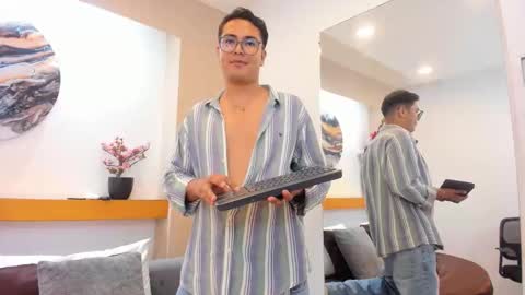 johnbelrose online show from January 14, 9:23 pm