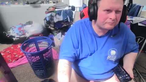 johnf23762458 online show from May 7, 6:58 pm