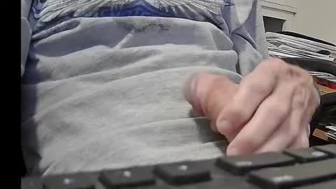 Snapshot of johngp777 chatting on February 6, 3:52 pm johngp777 online show from February 6, 3:52 pm