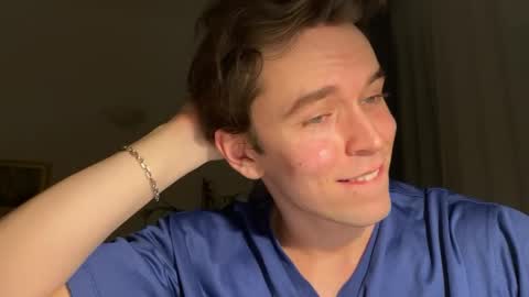 Johnny online show from April 6, 5:25 pm