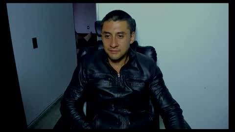 Johnny online show from December 2, 10:30 pm