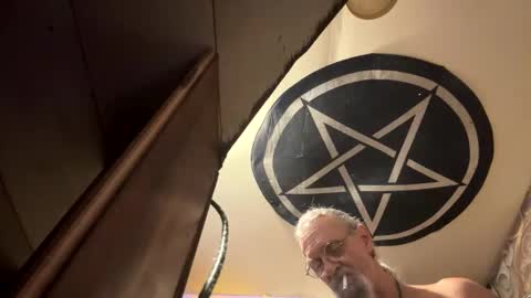 johnnyshung1 online show from February 19, 3:55 pm