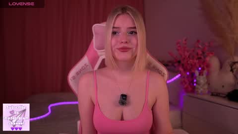 Paula online show from April 9, 12:36 am