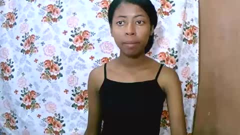 joliekah27 online show from March 10, 6:49 am