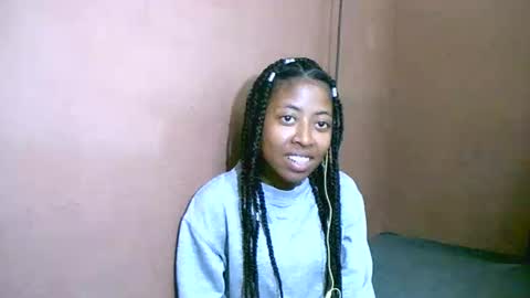 joliekah27 online show from February 26, 7:21 pm