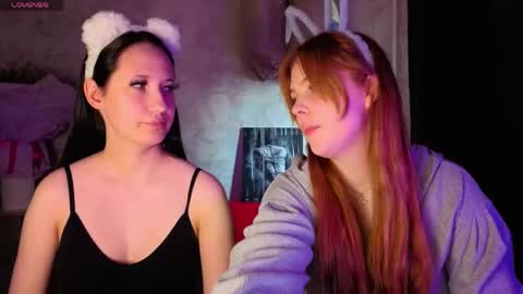 Polly  online show from April 19, 8:59 am