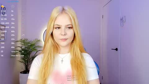 Polly  online show from December 3, 2:56 am