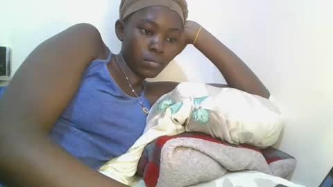 jollynabeb online show from September 18, 7:18 pm