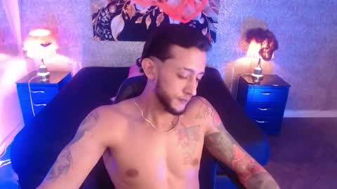 Jonas  online show from October 25, 1:06 am