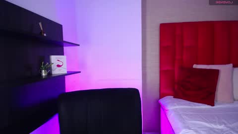 Jonas  online show from March 18, 5:46 am