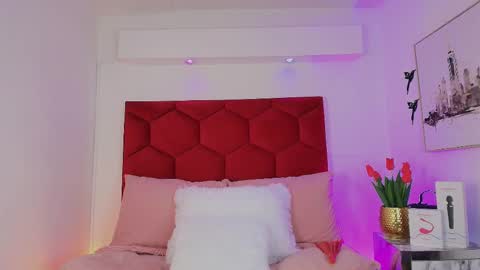 Jonas  online show from September 16, 2:31 pm