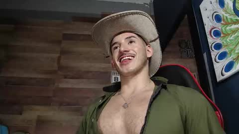 jonathancast08 online show from October 1, 1:59 am