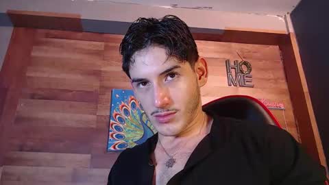 jonathancast08 online show from January 8, 7:20 pm