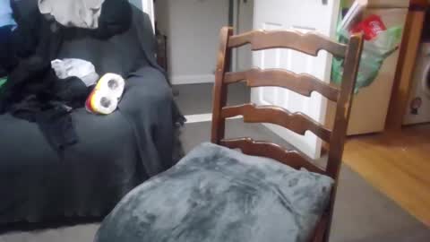 jonlow1 online show from December 23, 10:55 pm