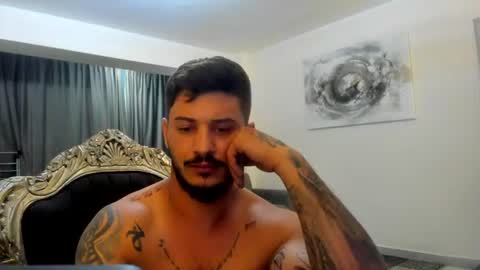 jonnyporn1 online show from June 14, 10:17 am