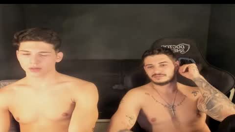 jonnyporn1 online show from February 26, 5:38 pm