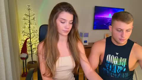 jony and jessica online show from December 15, 7:21 pm