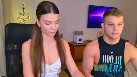 jony and jessica online show from December 20, 7:17 pm