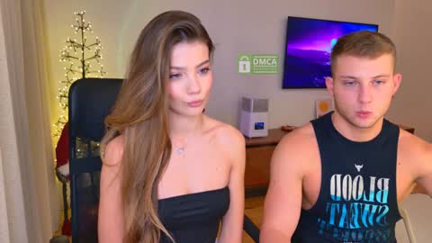 jony and jessica online show from December 22, 8:36 pm